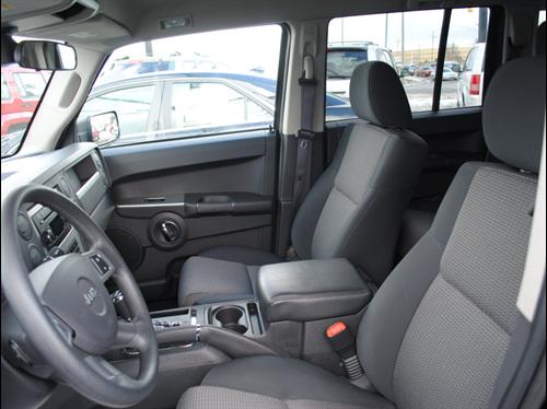 Jeep Commander 2009 photo 1