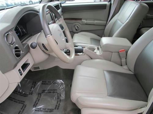 Jeep Commander 2010 photo 1