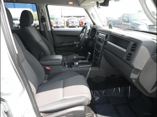 Jeep Commander 2010 photo 5