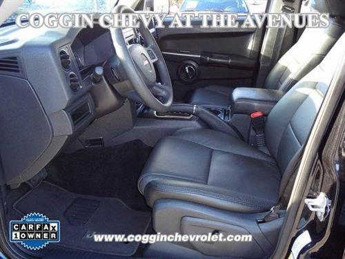 Jeep Commander 2010 photo 2