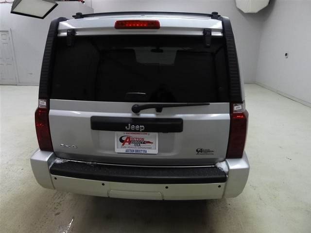 Jeep Commander 2010 photo 5