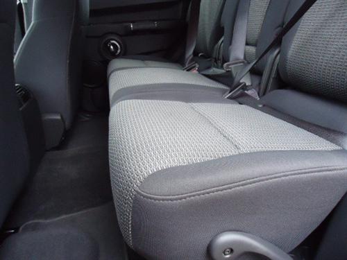 Jeep Commander 2010 photo 1