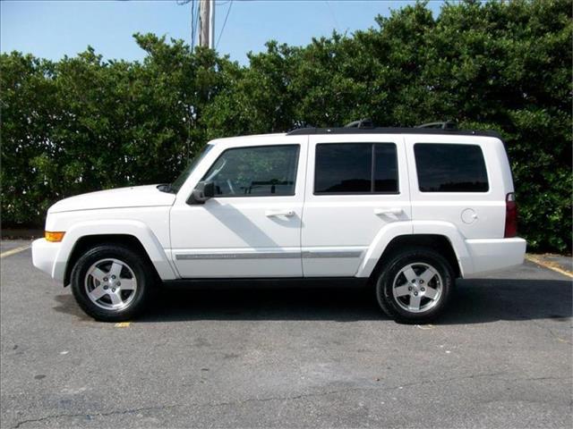 Jeep Commander Unknown SUV