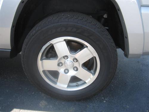 Jeep Commander 2010 photo 4