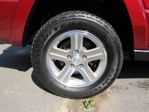 Jeep Commander 2010 photo 1