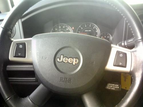 Jeep Commander 2010 photo 1