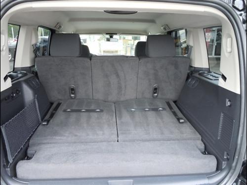 Jeep Commander 2010 photo 1