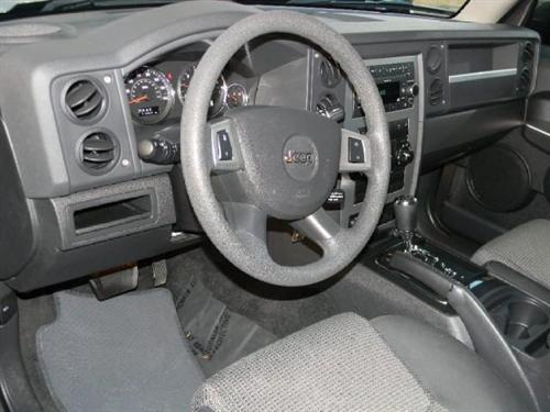 Jeep Commander 2010 photo 4
