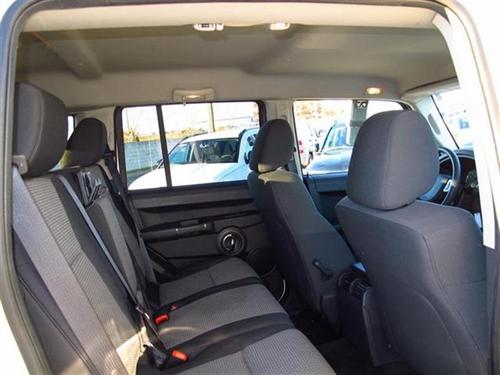 Jeep Commander 2010 photo 3