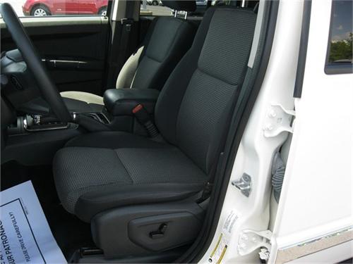 Jeep Commander 2010 photo 5