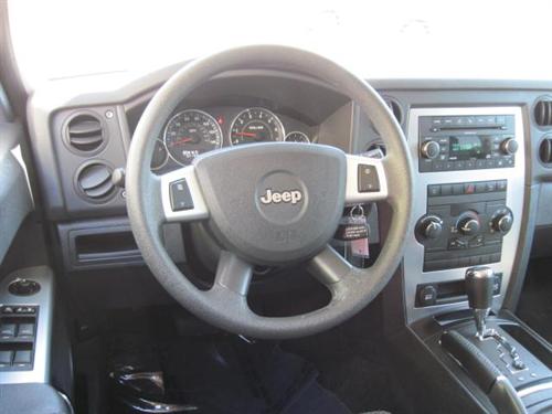 Jeep Commander 2010 photo 1