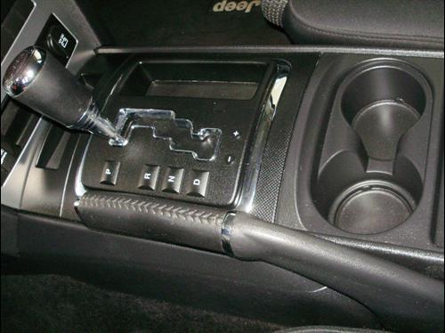 Jeep Commander 2010 photo 5