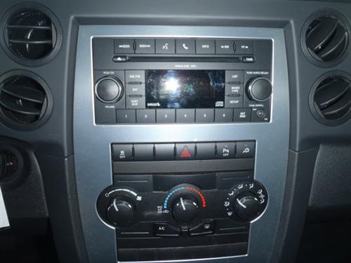 Jeep Commander 2010 photo 5