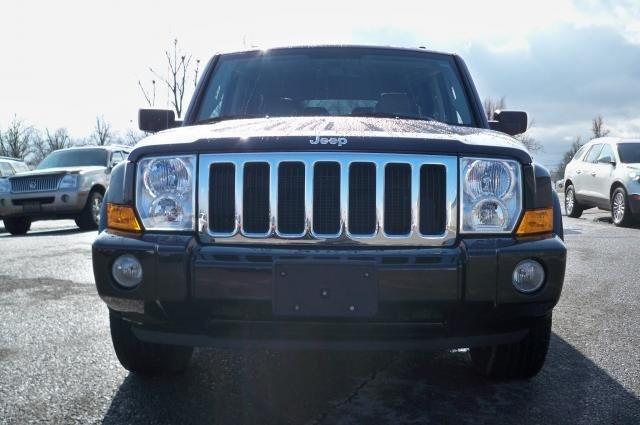 Jeep Commander 2010 photo 1