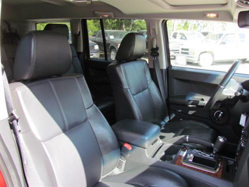 Jeep Commander 2010 photo 1