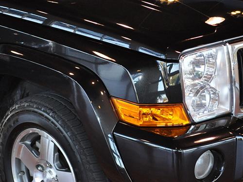 Jeep Commander 2010 photo 1