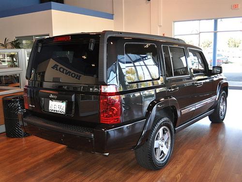 Jeep Commander 2010 photo 2