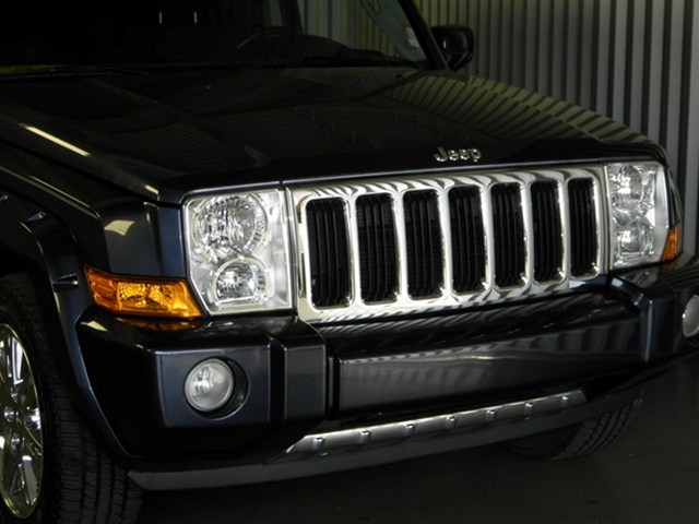 Jeep Commander 2010 photo 4