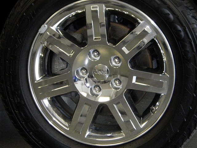 Jeep Commander 2010 photo 5