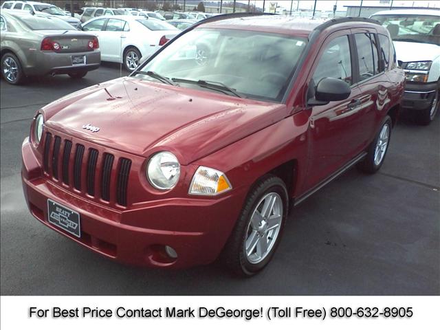 Jeep Compass 2WD Reg Cab 119. Sport Utility