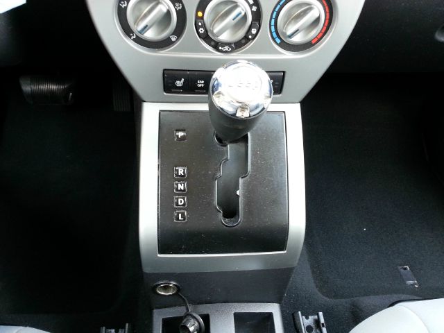 Jeep Compass 2007 photo 18