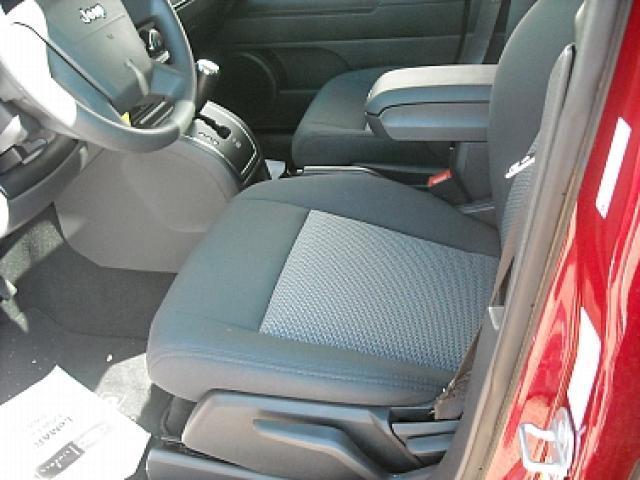 Jeep Compass 2010 photo 3