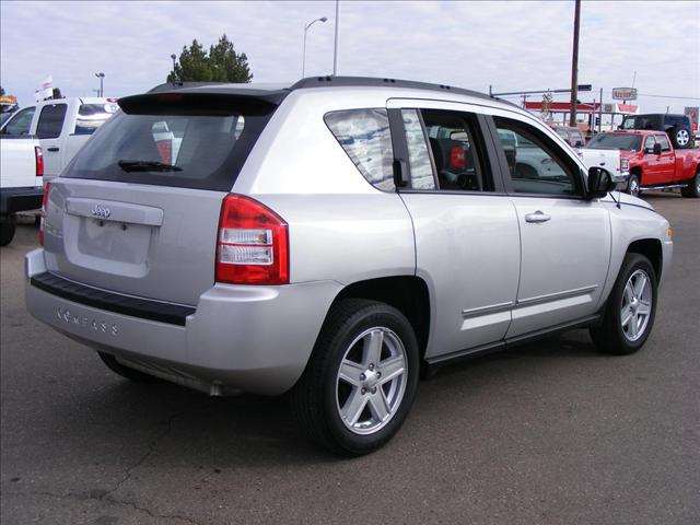 Jeep Compass 2010 photo 4