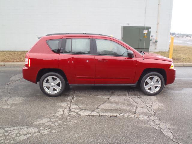Jeep Compass 2010 photo 1