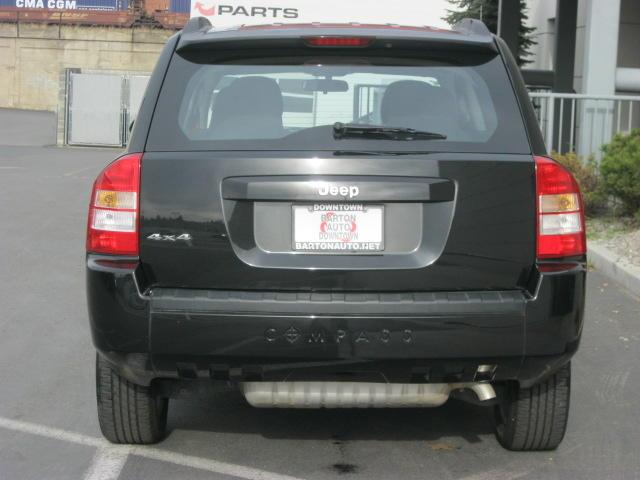 Jeep Compass 2010 photo 3