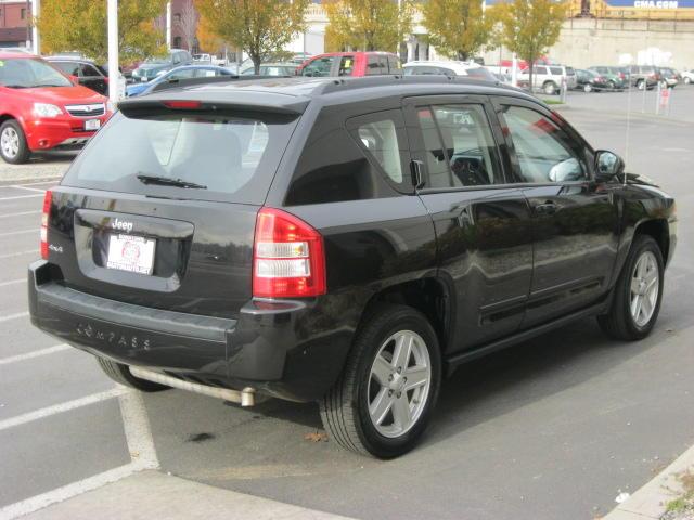 Jeep Compass 2010 photo 4