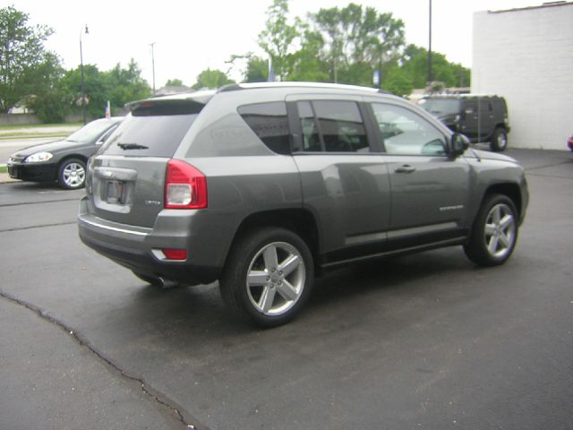 Jeep Compass 2011 photo 4