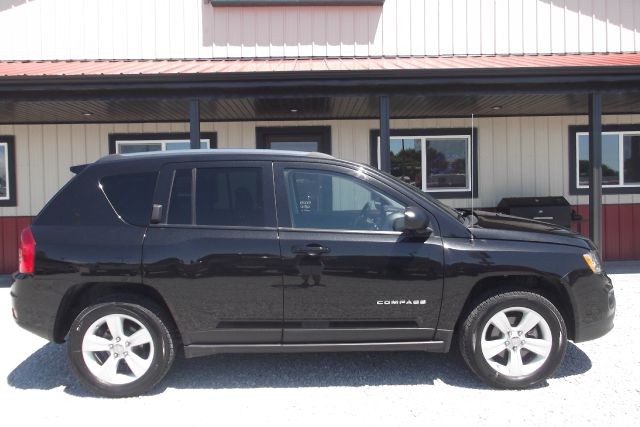 Jeep Compass 2011 photo 4