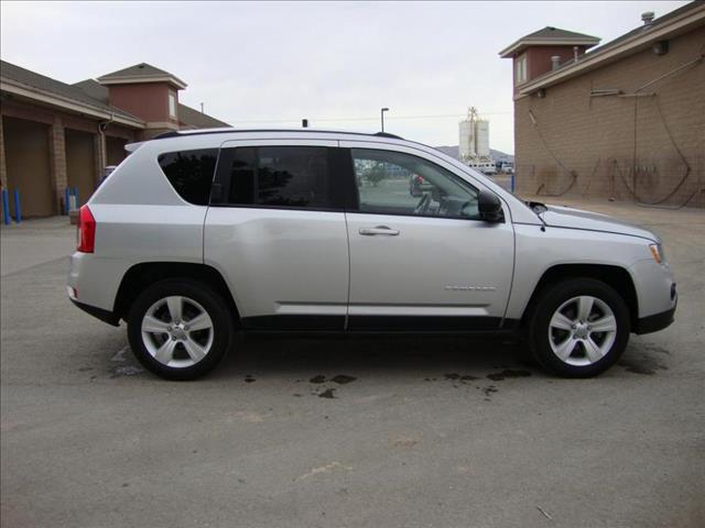 Jeep Compass 2011 photo 1