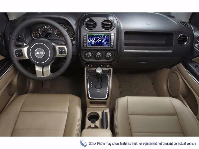 Jeep Compass 2011 photo 3