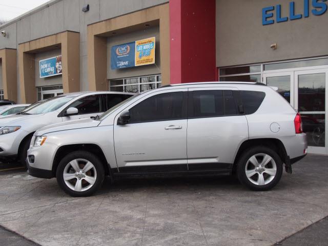 Jeep Compass 2011 photo 4