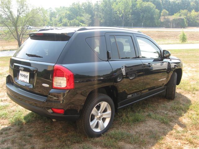 Jeep Compass 2011 photo 4