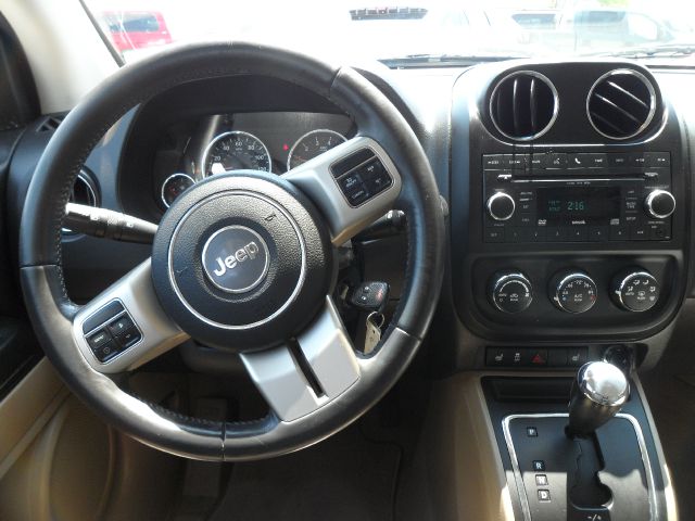 Jeep Compass Power LIFT GATE SUV