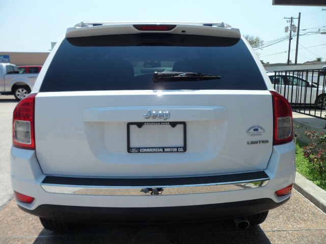 Jeep Compass 2011 photo 3