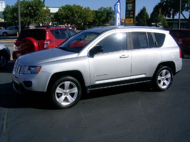 Jeep Compass 2012 photo 1