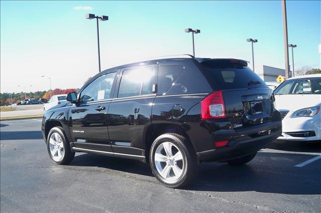 Jeep Compass 2012 photo 3
