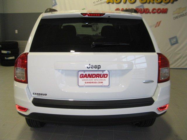 Jeep Compass 2012 photo 4