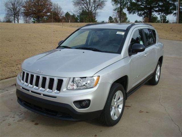 Jeep Compass 2012 photo 1