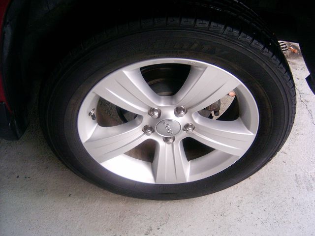 Jeep Compass 2012 photo 3