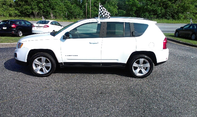 Jeep Compass 2012 photo 4
