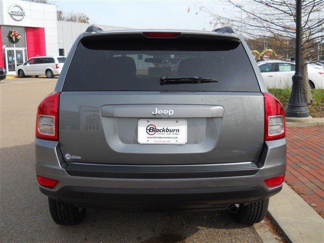 Jeep Compass 2012 photo 2