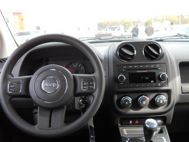 Jeep Compass 2012 photo 5