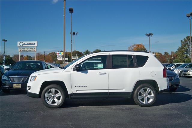 Jeep Compass 2012 photo 2