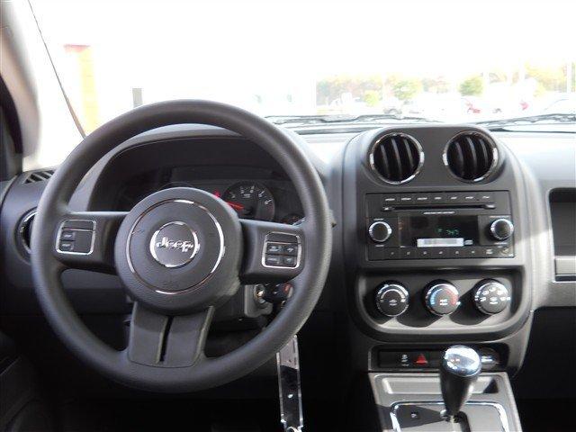 Jeep Compass 2012 photo 5