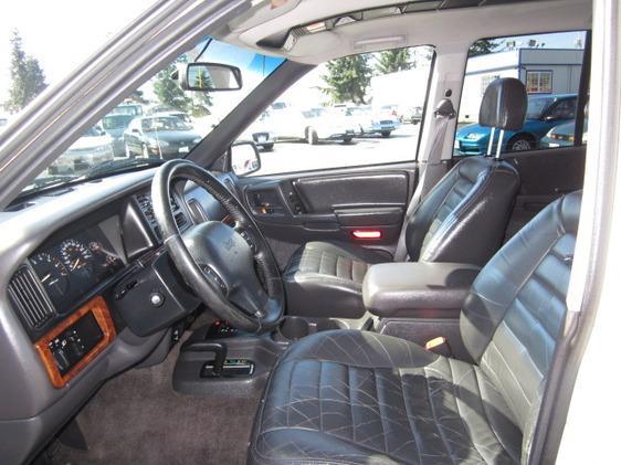 Jeep Grand 1996 photo 2