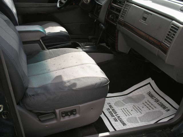 Jeep Grand Cherokee 1993 photo 4
